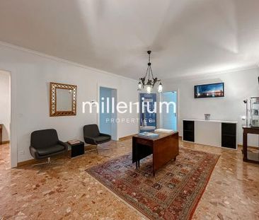 Contemporary apartment close from international organizations - Photo 6