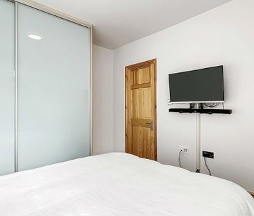 2 bedroom property to rent - Photo 6