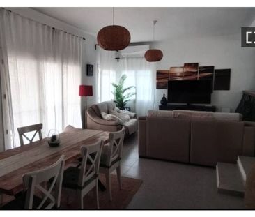 3 room luxury Apartment for rent in Benidorm, Spain - Photo 4