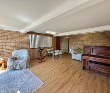 Home For Rent - Photo 5