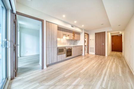 19 Bathurst Street #1002 - Photo 2