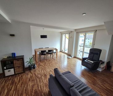 Attika-Wohnung im 2. OG - Foto 4