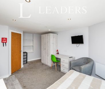1 bedroom studio to rent Iron Gate Studios, 37-38 Iron Gate, Derby,... - Photo 2