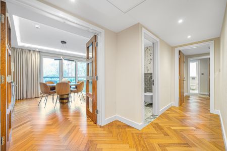 Grade II-listed family home in South Kensington - Photo 4
