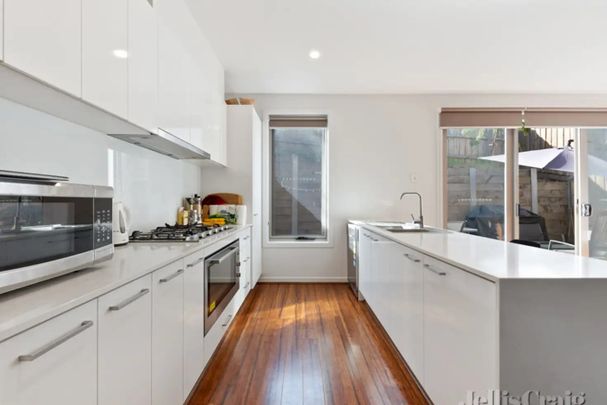 6/198 Sherbourne Road, Eltham - Photo 1