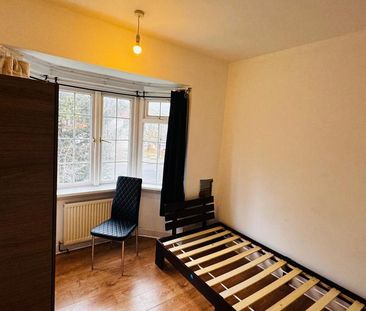 2 bedroom semi-detached house to rent - Photo 6