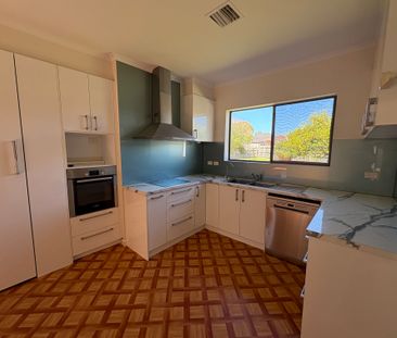 14 Patterson Rd, Bentleigh - Photo 6