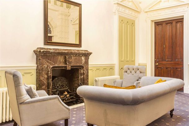 Exquisite Two Bedroom apartment within Grade-ll listed Hall conversion on the outskirts of Chester - Photo 1