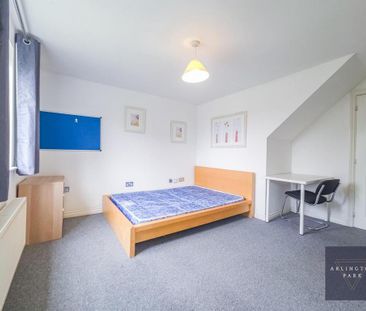 1 bedroom in a house share to rent - Photo 6