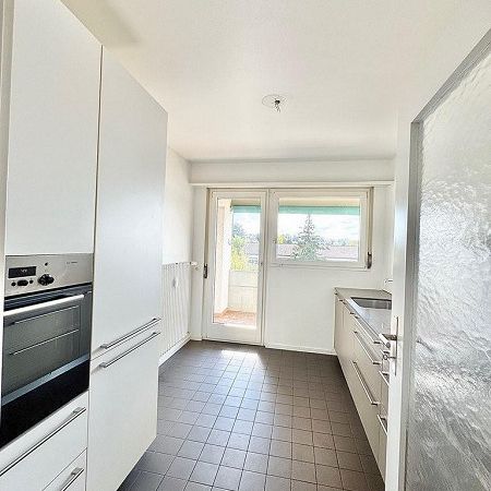 Schöne 3.5-Zimmerwohnung zu vermieten - Photo 1