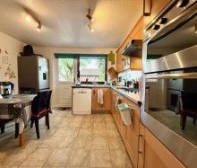 51 Falcon Avenue, Milton Keynes - Photo 2