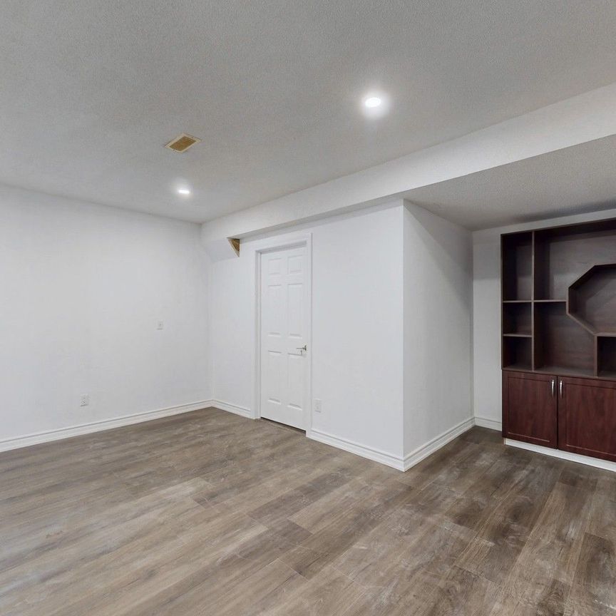 For Lease - 75 Silver Rose Crescent Unit# Bsmt Unit 1, Markham, Ontario - Photo 1
