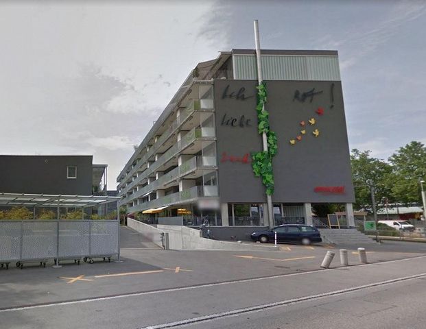 Wohnen mit Stil an der Unteren Zollgasse in Ittigen - Photo 1