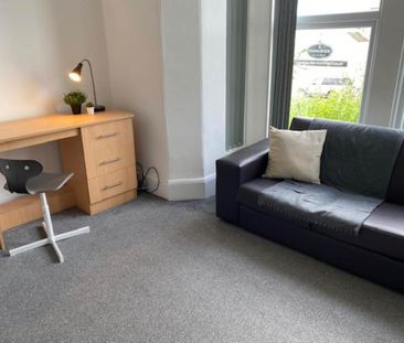 3 bedroom house to rent - Photo 3