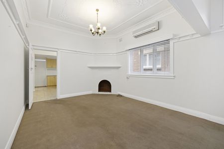 12 Princes Street, Burwood - Photo 4