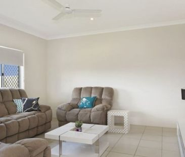 8 Nina Crescent, North Lakes QLD 4509 - House For Rent - $640 | Domain - Photo 1