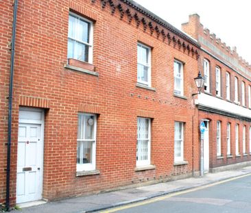 Gloucester Mews - Photo 5