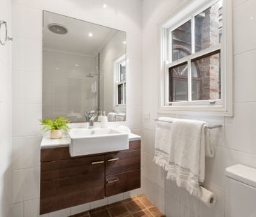 7 Burton, Glebe NSW 2037 - Terrace For Rent | Domain - Photo 6