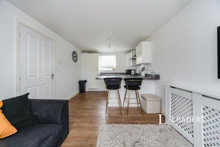 2 bedroom flat to rent - Photo 5
