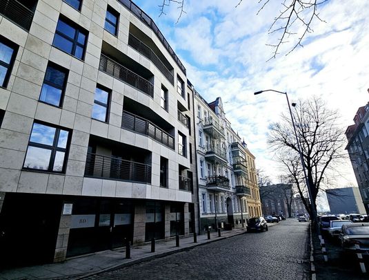 Przestronny apartament w okolicy Teatru Polskiego - Photo 1