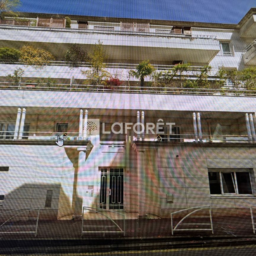 Apartment - Photo 1