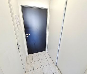 Location Appartement 1 pièce 19m² - Photo 5