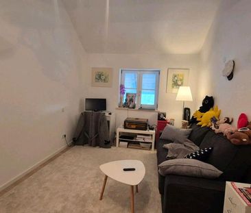 Großzügige helle Wohnung mit Loggia - Photo 4