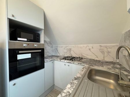 1 bedroom flat to rent - Photo 3