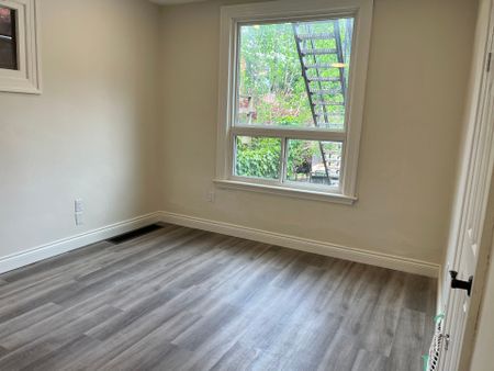 For Lease - 133 Stinson Street Unit# 1, Hamilton, Ontario - Photo 5