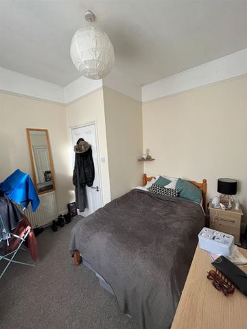 35 Greenbank Avenue, Plymouth - Photo 3