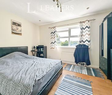 2 bedroom house to rent Marlin Close, Gosport, PO13 - Photo 2