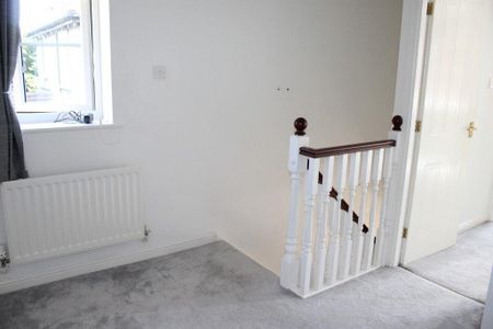3 bedroom terraced house to rent - Photo 2