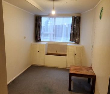 Charming 2BR Home in Paparangi - Photo 6