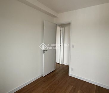 Apartamento com 2 quartos e 64m² para alugar em Parque Jaçatuba, Sa... - Foto 1