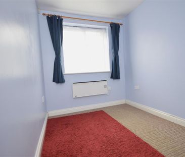 2 bedroom flat - Photo 5