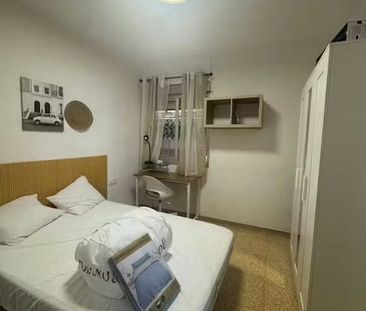 Carrer de Sant Francesc d'Assís, Valencia, Valencian Community 46920 - Photo 4