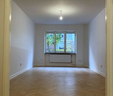 Slipgatan 6, Södermalm - Photo 1