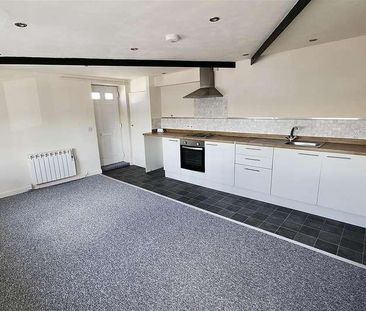 Hobley Drive, Swindon, SN3 - Photo 5