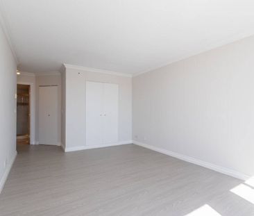 16C 328 Taylor Way, West Vancouver - Photo 5