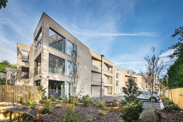 3 bedroom apartment to rent - Photo 1