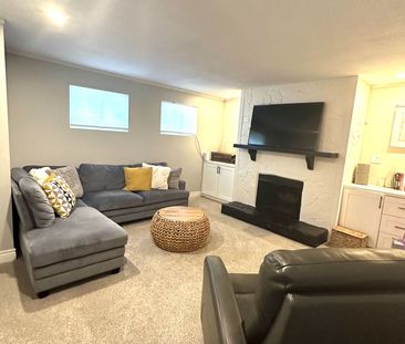 For Lease - 6062 Paddle Road, Mississauga, Ontario - Photo 1