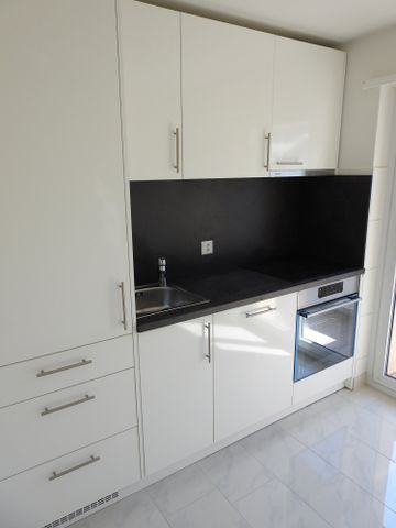 "moderne 4-Zimmer-Wohnung mit eigener Waschmaschine und zwei Balkonen" - Photo 5