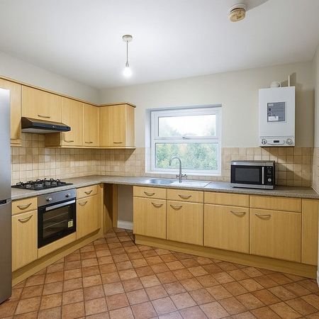 1 Bed Flat, George Lane, SE13 - Photo 3
