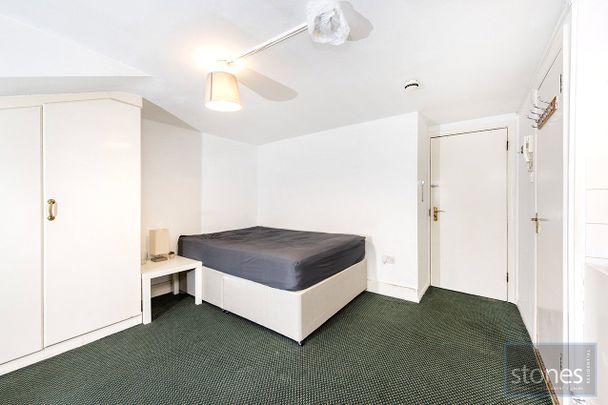 Belsize Park, London - Photo 1