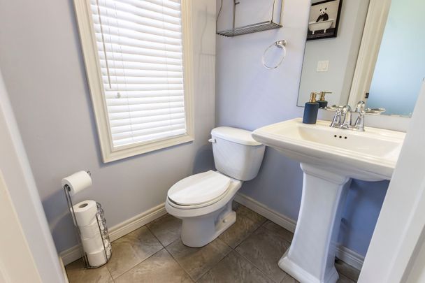 For Lease - 93 Sexton Crescent, Hamilton, Ontario - Photo 1