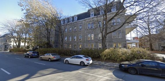 1 CH - 1 SDB - Montréal - $1,195 /mo - Photo 2