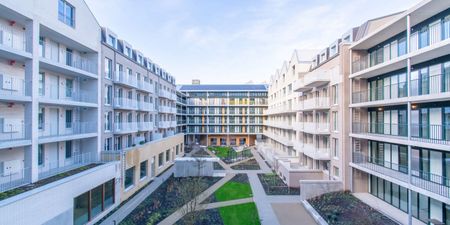 Appartement te huur in Antwerpen voor € 950 met 1 slaapkamer - Photo 5