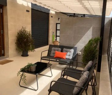 Dúplex de alquiler en Carrer de Jacinto Benavente, Playa Muchavista - Foto 3