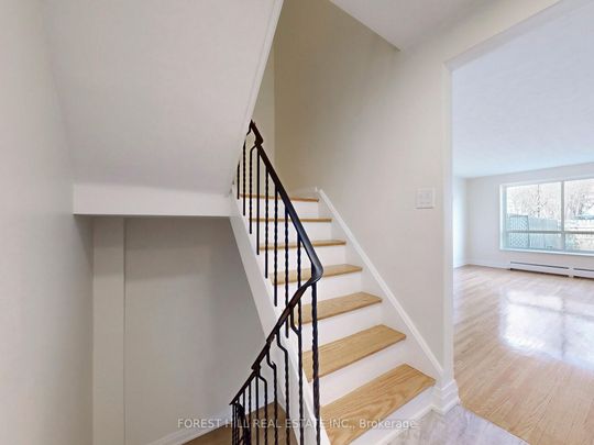 Townhouse For Lease | W8126830 - Photo 1