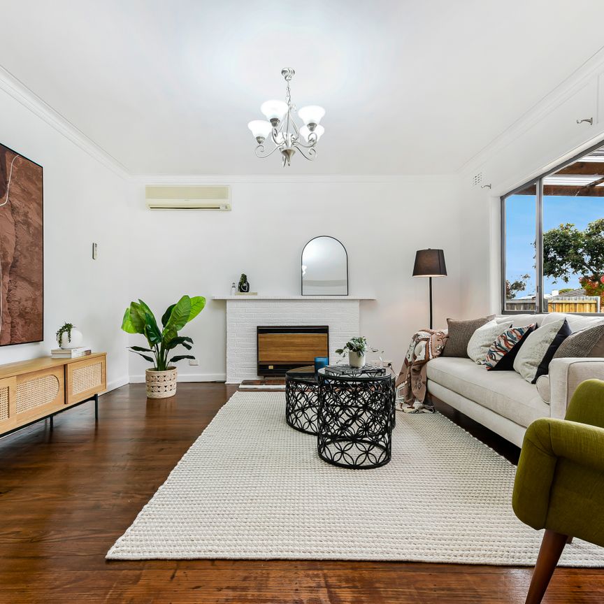 28 Leigh Street, Huntingdale VIC 3166 - House For Rent | Domain - Photo 1